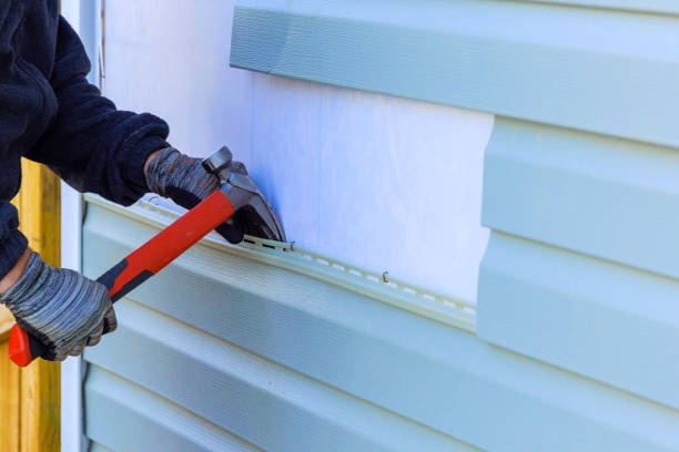 Reliable Siding Repair contractor in Burnsville, MN by Squared Siding